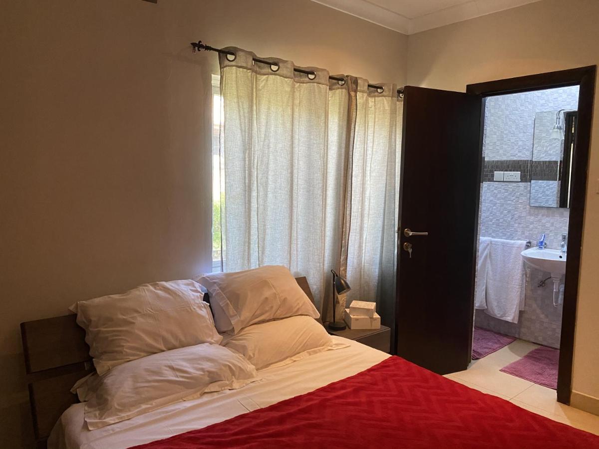 B Bakerstreet - Beautiful Two Bedroom Apartment Acra Exterior foto